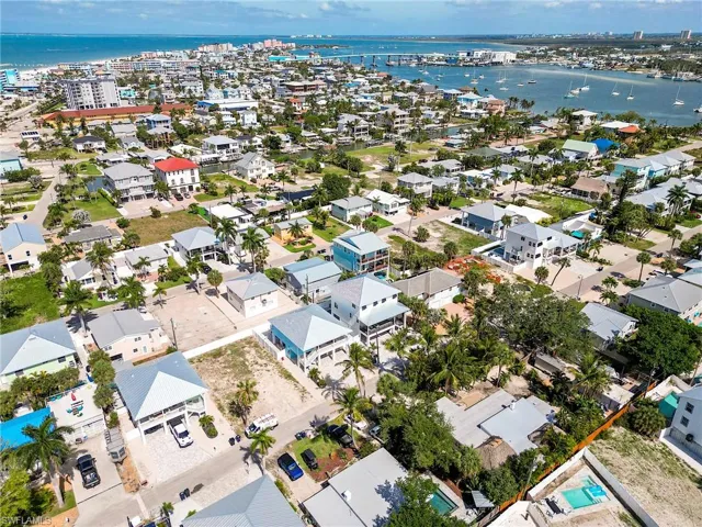 159 Delmar Ave, Fort Myers Beach, Florida 33931