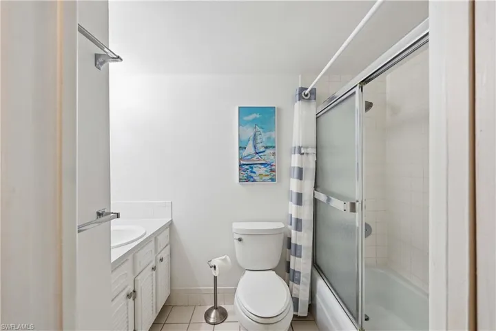 Upstairs bathroom