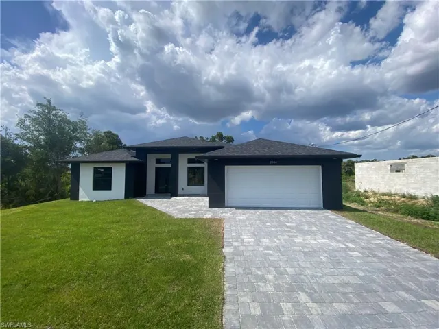 2606  10th SW ST, Lehigh Acres, FL 33976