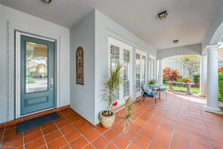 4310  Queen Elizabeth  WAY, Naples, FL 34119
