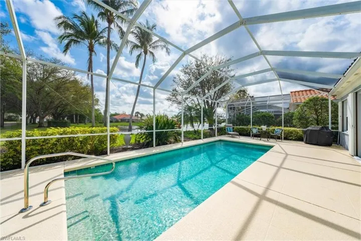 4310  Queen Elizabeth  WAY, Naples, FL 34119