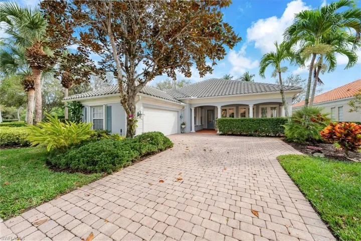 4310  Queen Elizabeth  WAY, Naples, FL 34119