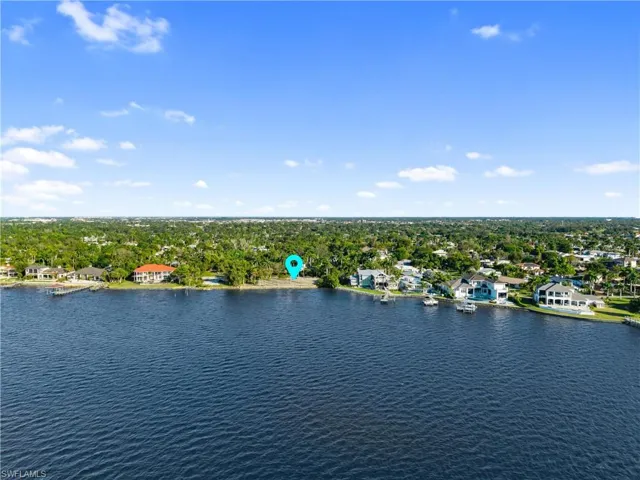 8661 Cajuput Cv, Fort Myers, Florida 33919