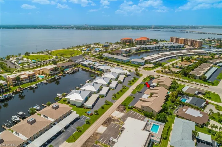 4112 19th Pl 104, Cape Coral, Florida 33904