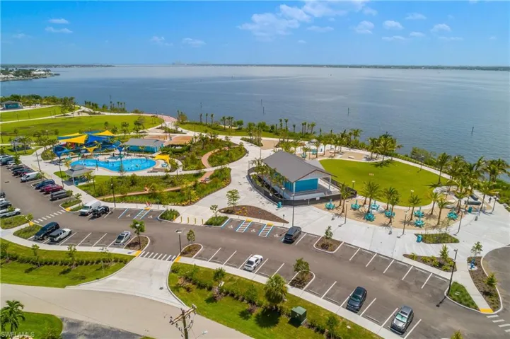 4112 19th Pl 104, Cape Coral, Florida 33904