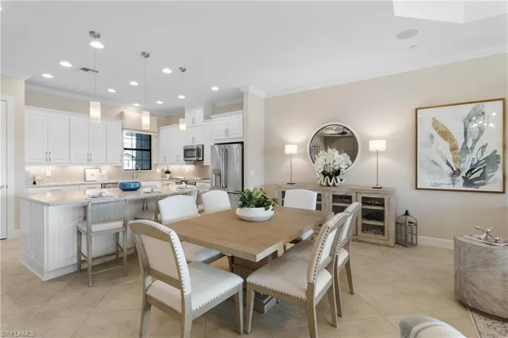 9672  Montelanico  LOOP, Naples, FL 34119