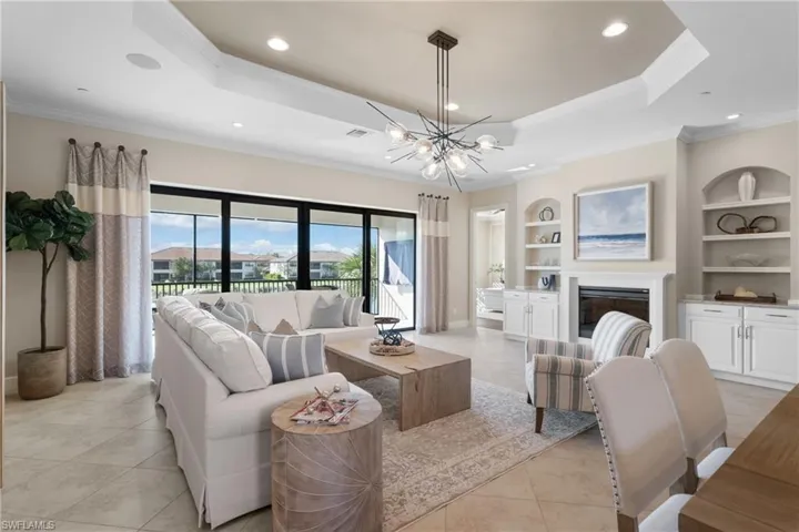 9672  Montelanico  LOOP, Naples, FL 34119