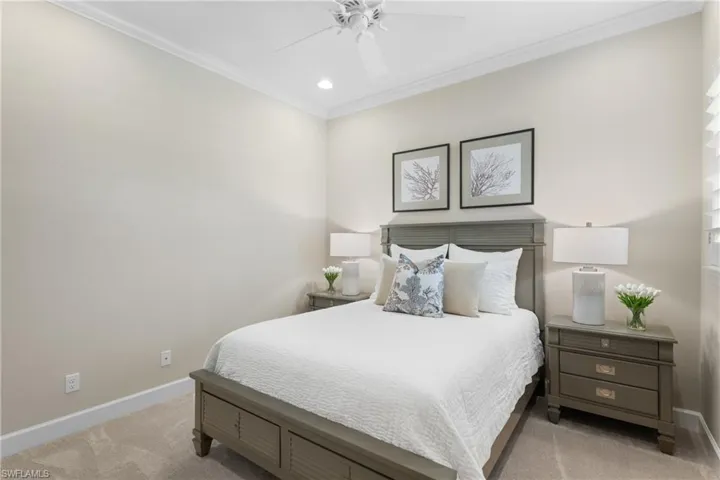 9672  Montelanico  LOOP, Naples, FL 34119