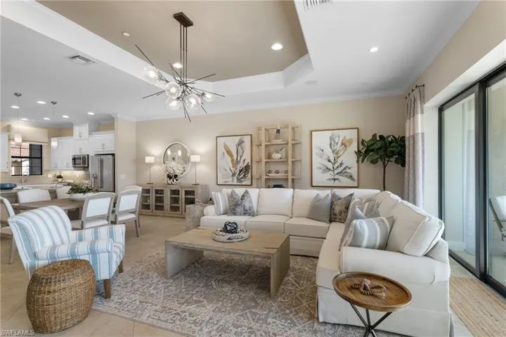 9672  Montelanico  LOOP, Naples, FL 34119