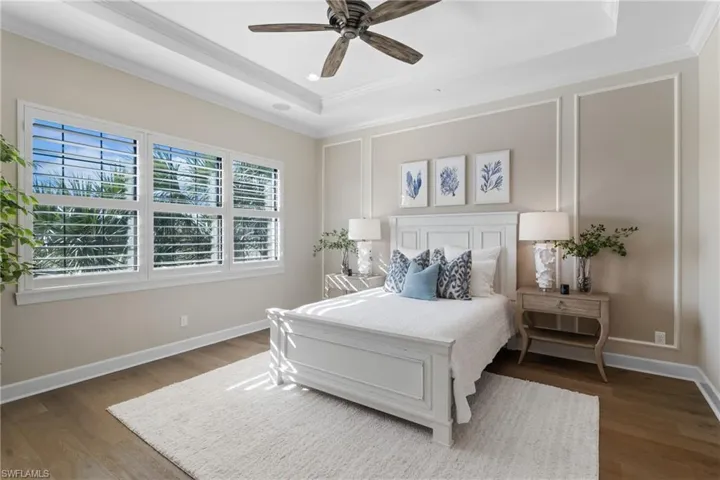 9672  Montelanico  LOOP, Naples, FL 34119