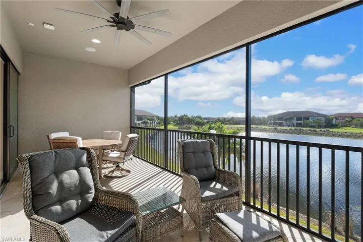 9672  Montelanico  LOOP, Naples, FL 34119