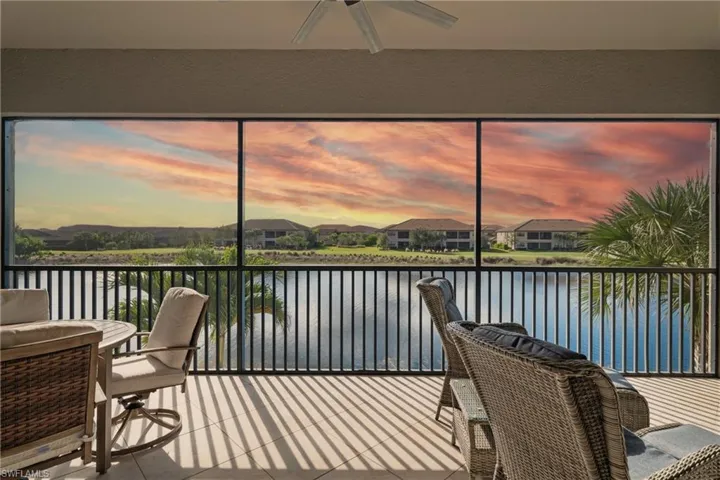 9672  Montelanico  LOOP, Naples, FL 34119