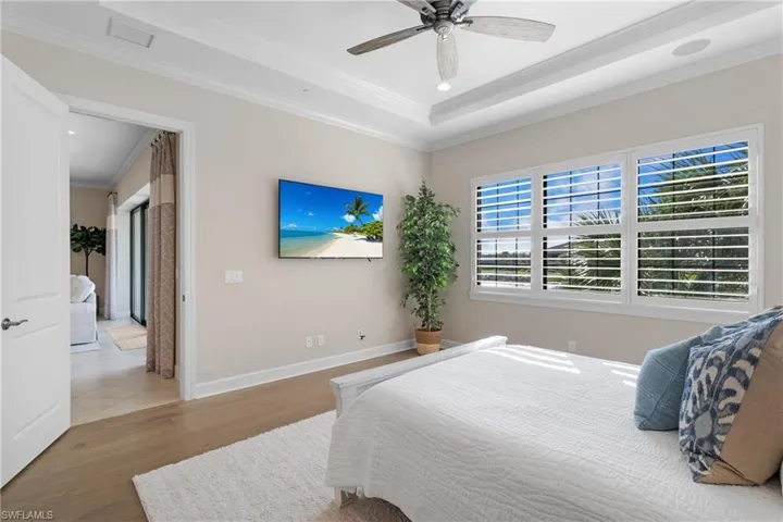9672  Montelanico  LOOP, Naples, FL 34119