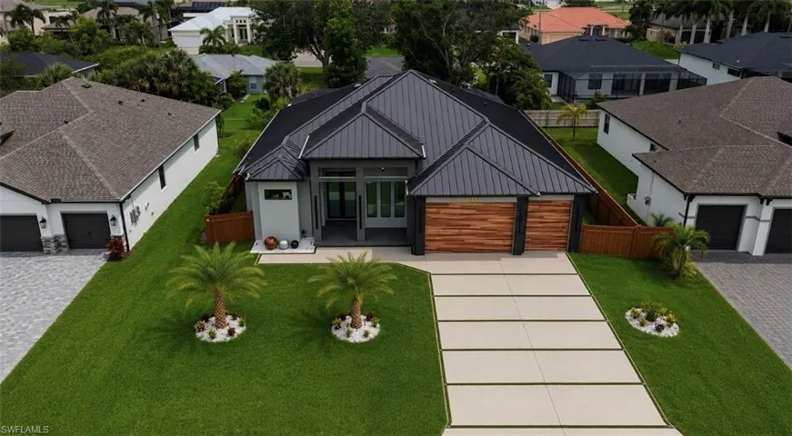 3606 Sw 3rd St, Cape Coral, Florida 33991