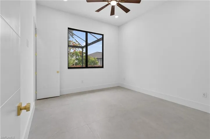 3606 Sw 3rd St, Cape Coral, Florida 33991