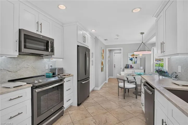 13071 Southampton Dr, Bonita Springs, Florida 34135