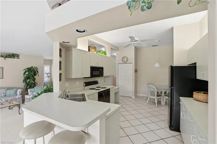 Kitchen with barstool seating