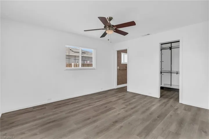 1136 SW 44th  TER, Cape Coral, FL 33914
