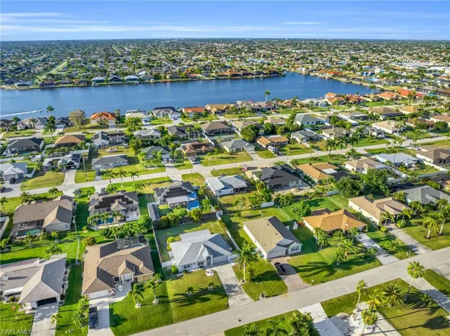 1136 SW 44th  TER, Cape Coral, FL 33914