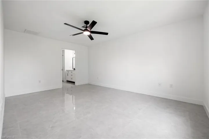 1718 NE 40th  LN, Cape Coral, FL 33909