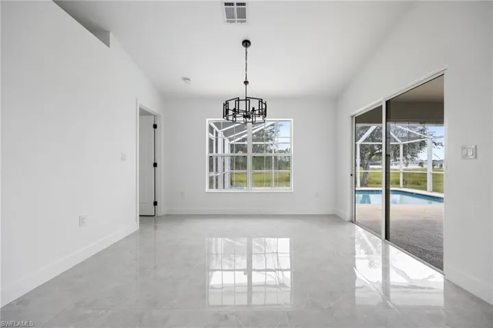 1718 NE 40th  LN, Cape Coral, FL 33909