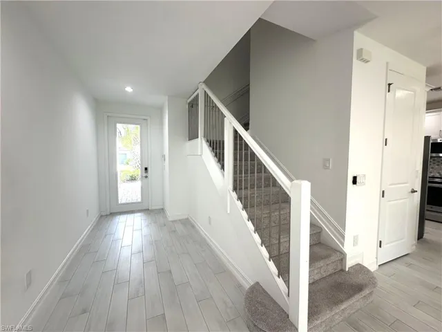 7509  Carnegie  WAY, Naples, FL 34119
