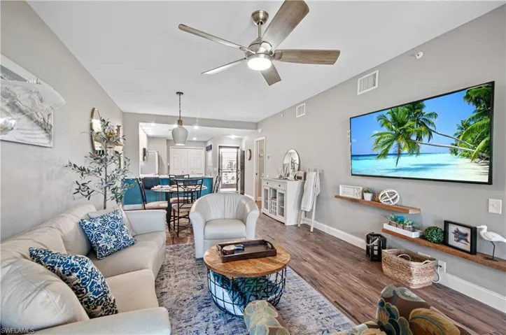 28060 Cavendish Ct 2505, Bonita Springs, Florida 34135