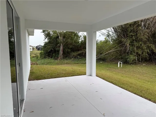 3203 24th St Sw, Lehigh Acres, Florida 33976