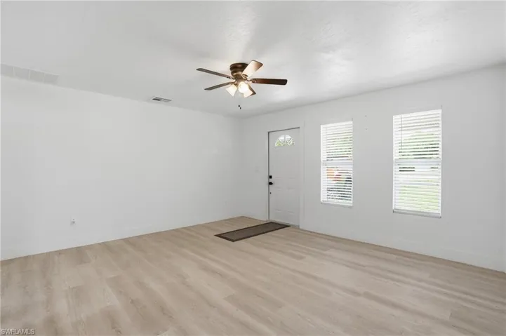 1702 E 6th St, Lehigh Acres, Florida 33972
