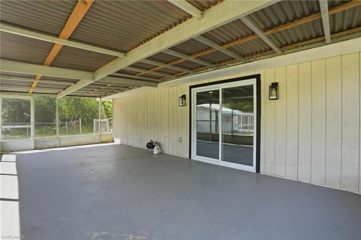 1702 E 6th St, Lehigh Acres, Florida 33972