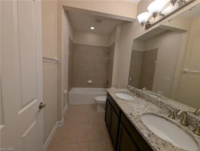 14335  Tuscany Pointe  TRL, Naples, FL 34120