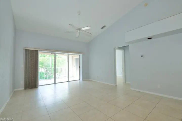 1042 Mainsail Dr 823, Naples, Florida 34114