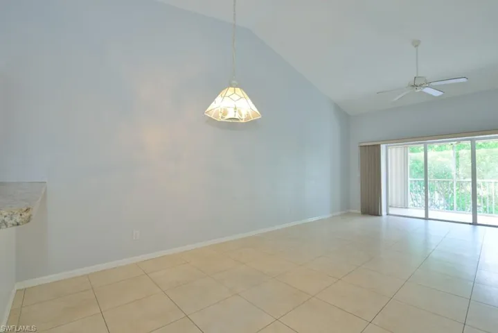 1042 Mainsail Dr 823, Naples, Florida 34114
