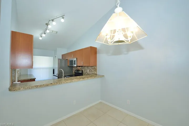1042 Mainsail Dr 823, Naples, Florida 34114
