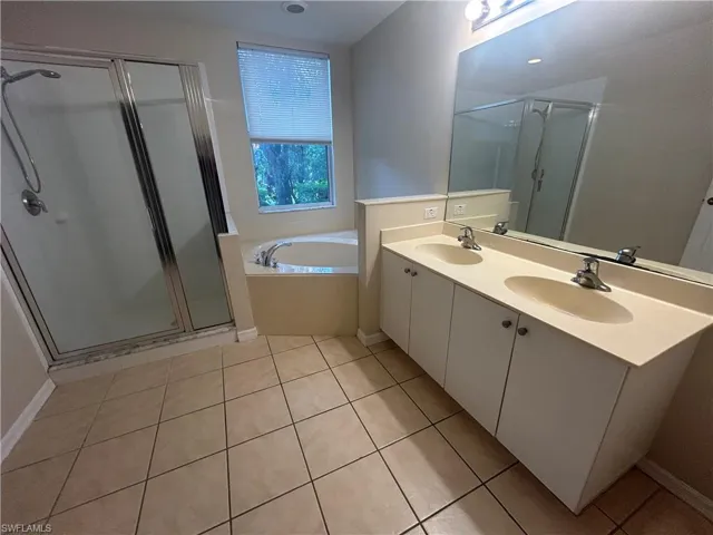 4255 Liron Ave 102, Fort Myers, Florida 33916