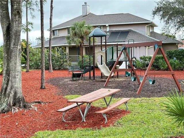 6579  Willow Lake  CIR, Fort Myers, FL 33966