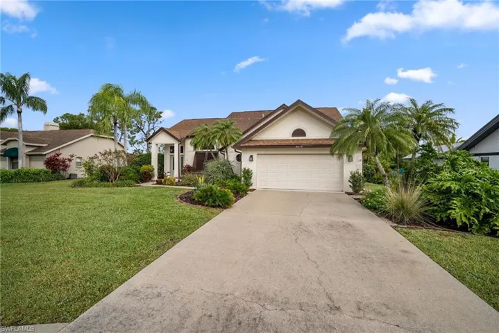 6579  Willow Lake  CIR, Fort Myers, FL 33966