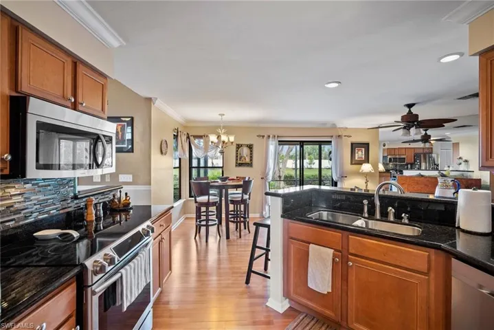 6579  Willow Lake  CIR, Fort Myers, FL 33966