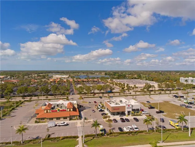 Tamiami Trl E, Naples, Florida 34114