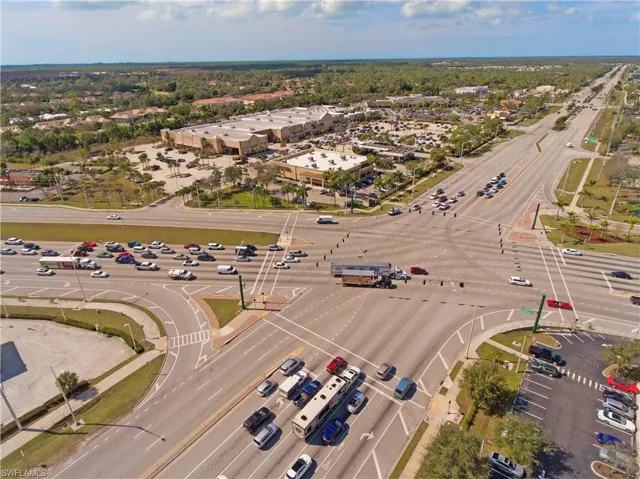 Tamiami Trl E, Naples, Florida 34114