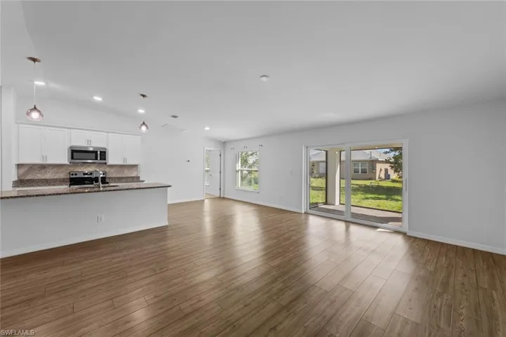 1405 Nw 7th Pl, Cape Coral Fl 33993