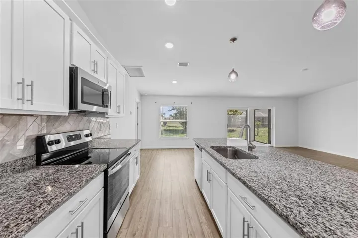 1405 Nw 7th Pl, Cape Coral Fl 33993