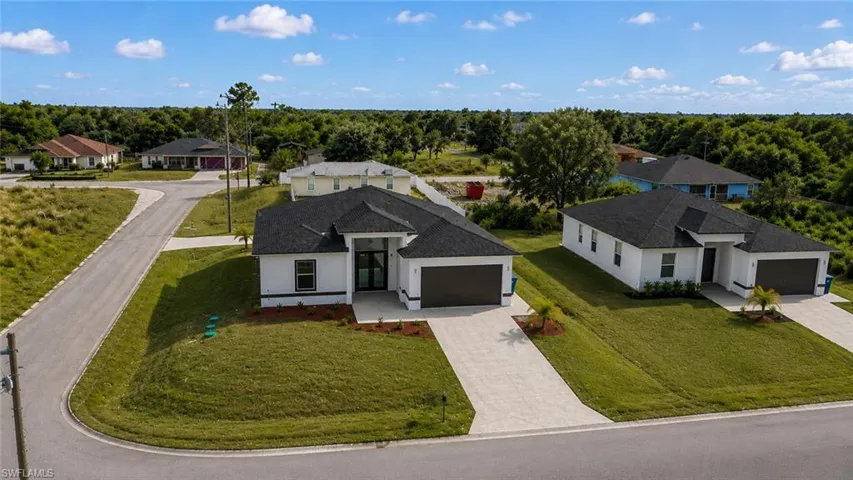2513 69th St W, Lehigh Acres, Florida 33971