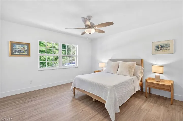 713  Durion  CT, Sanibel, FL 33957