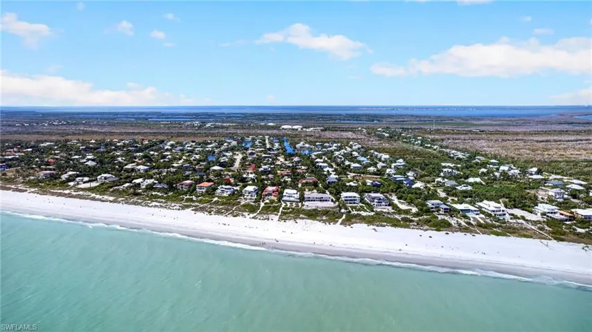 713  Durion  CT, Sanibel, FL 33957