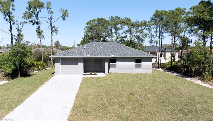 Lovely 3 Bedroom/2 Bath Canal Home In Lehigh Acres, FL.