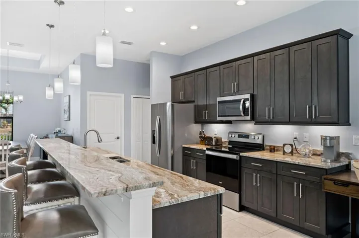 534 Se 1st Ter, Cape Coral, Florida 33990