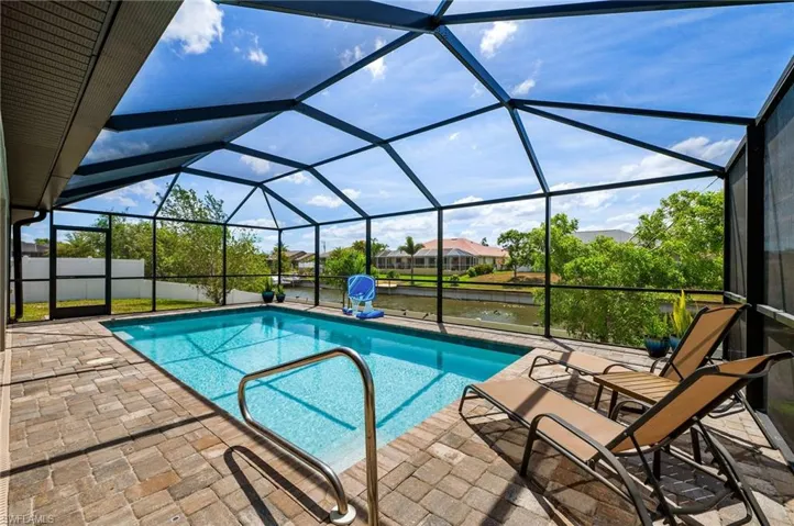 534 Se 1st Ter, Cape Coral, Florida 33990