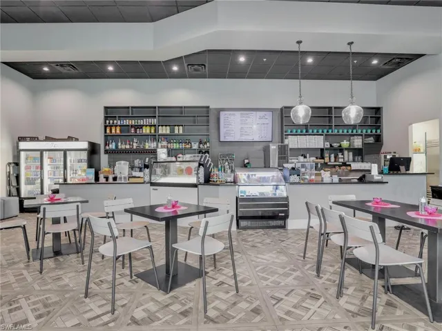 Cafe