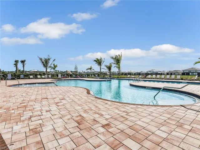 West Amenity Pool